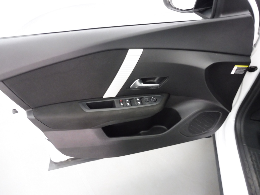 CITROEN C4 X 1.2 PURETECH 100 FEEL - ref: 73629 - Photo 16