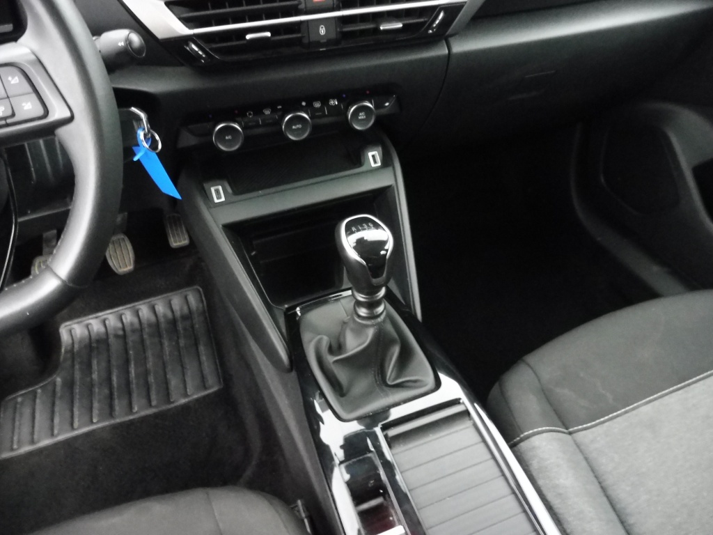 CITROEN C4 X