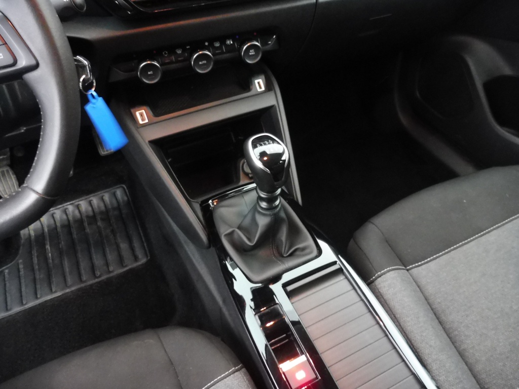 CITROEN C4 X