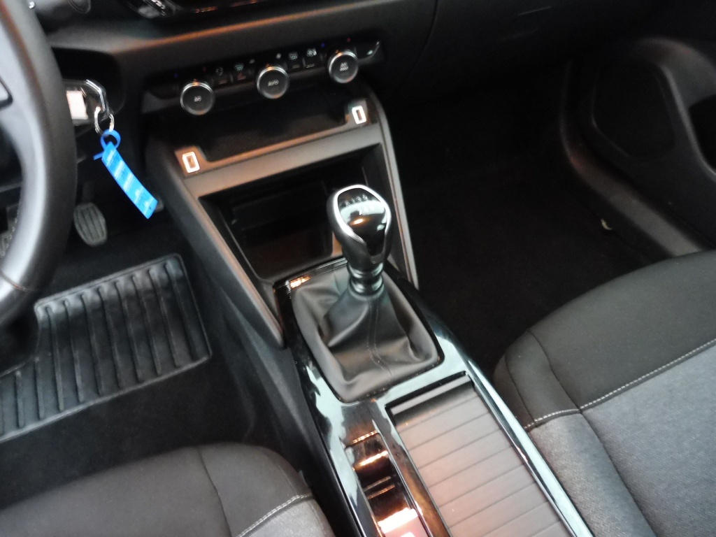 CITROEN C4 X