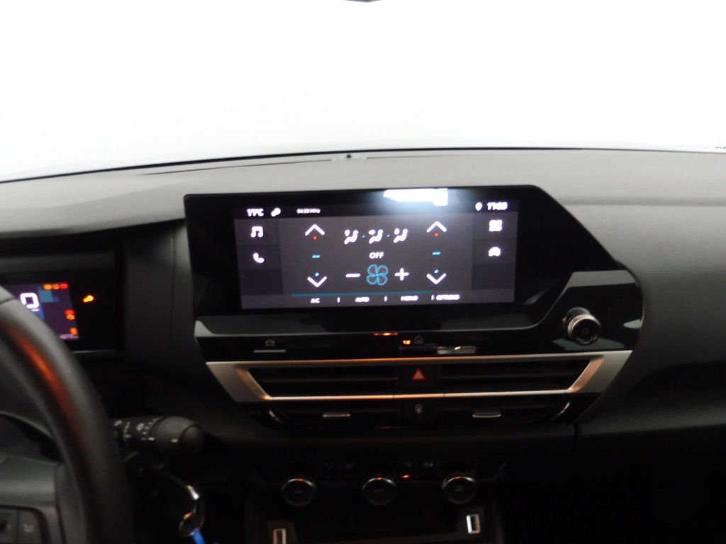 CITROEN C4 X