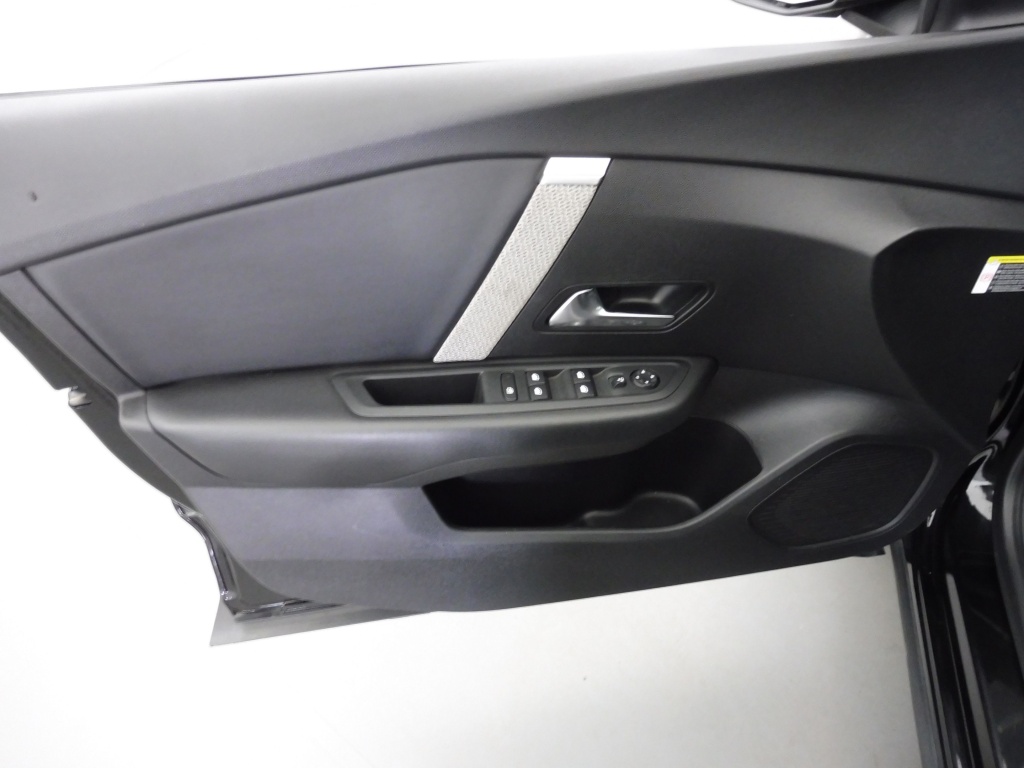 CITROEN C4 X 1.2 PURETECH 130 EATfeel pack - ref: 73659 - Photo 16