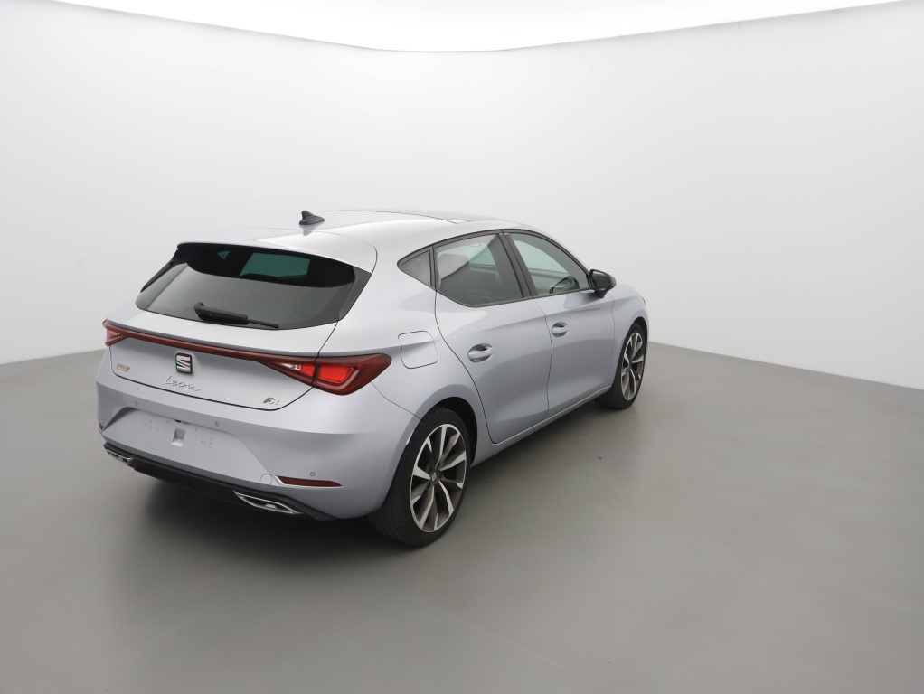 SEAT Leon 1.5 TSI 150fr - ref: 73917 - Photo 3