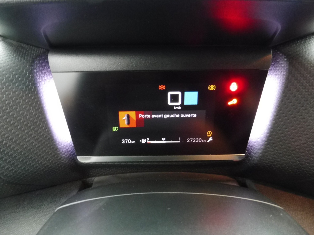 CITROEN C4 1.2 PURETECH 130shine - ref: 73974 - Photo 9