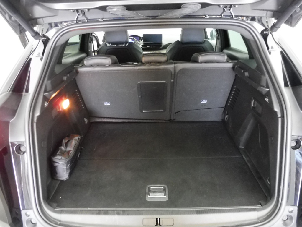 PEUGEOT 3008 PLUG-IN HYBRID4 300CH GT PACK E-EAT8 - ref: 74135 - Photo 11