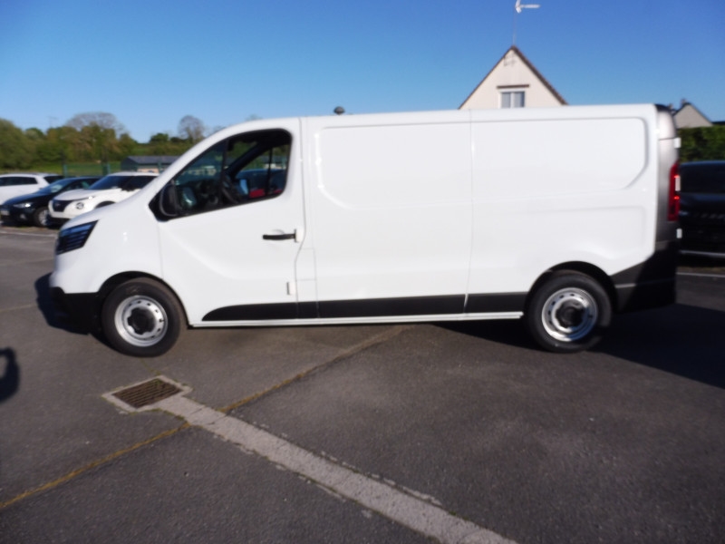 RENAULT Trafic L2H1 3T 2.0 BLUE DCI 150CH ADVANCE EDC -24 - ref: 74158 - Photo 6