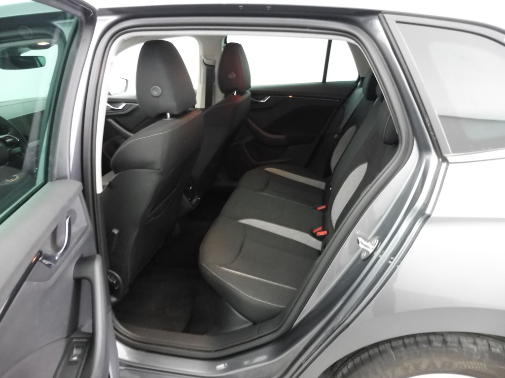SKODA Scala 1.0 TSI 116CH SELECTION DSG7 - ref: 74273 - Photo 8