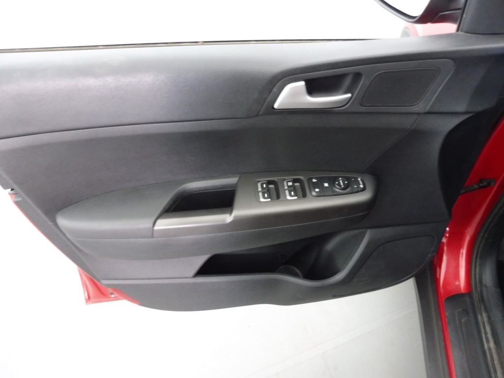KIA Sportage 1.6 GDI 132CH ISG M+SMART - ref: 75150 - Photo 18