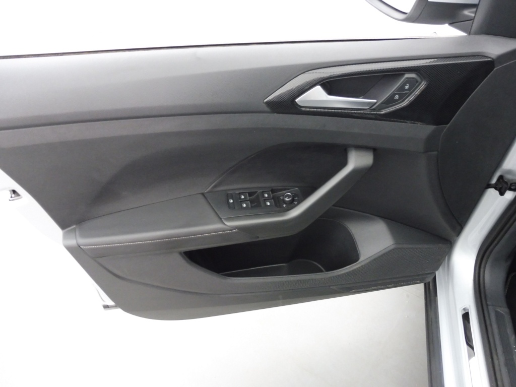 VOLKSWAGEN T-Cross 1.0 TSI 115CH R-LINE - ref: 75329 - Photo 17