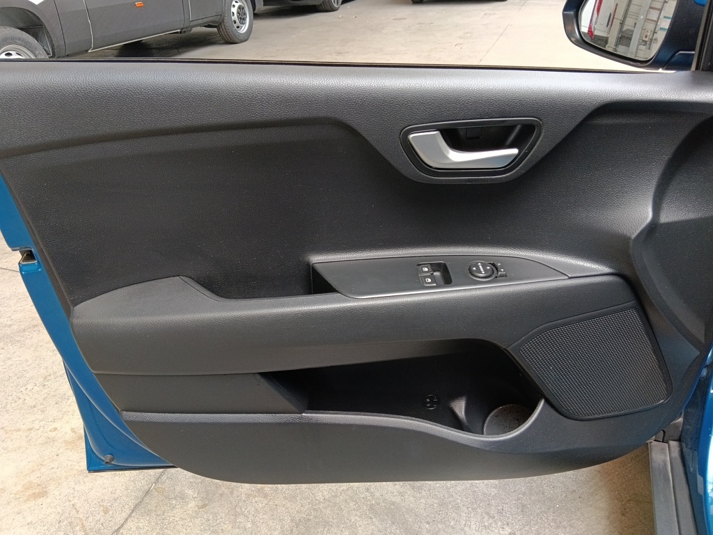 KIA Stonic 1.2 LX 84fun - ref: 73706 - Photo 11