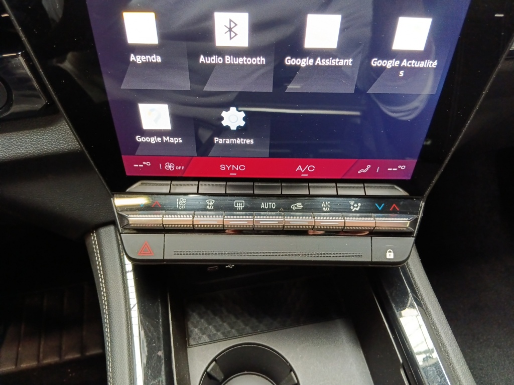 RENAULT Austral 1.2 E-TECH FULL HYBRID 200CH TECHNO - 25 - ref: 73995 - Photo 20