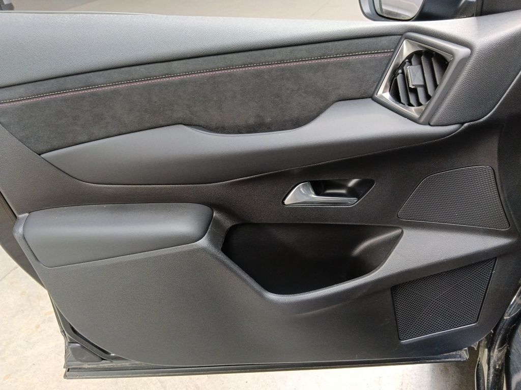 DS DS3 1.2 PURETECH 130CH PERFORMANCE LINE AUTOMATIQUE - ref: 74009 - Photo 11