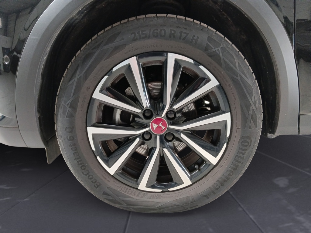 DS DS3 1.2 PURETECH 130CH PERFORMANCE LINE AUTOMATIQUE - ref: 74009 - Photo 9