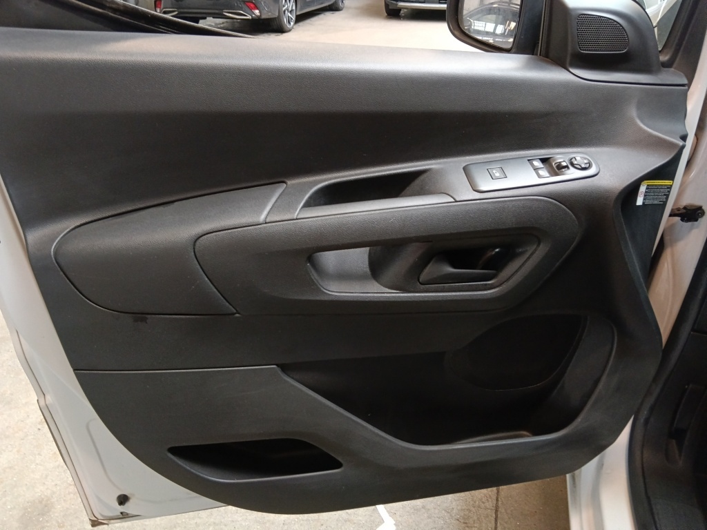 PEUGEOT Partner M 650KG BLUEHDI 130CH S&S EAT8 - ref: 75562 - Photo 15
