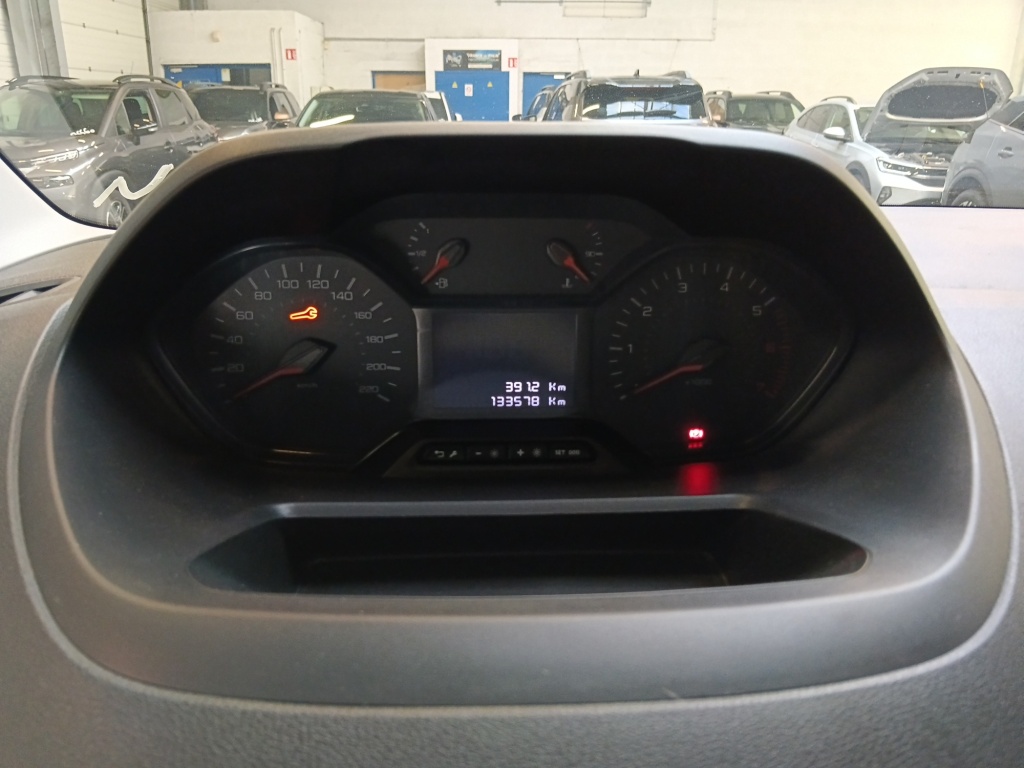 PEUGEOT Partner M 650KG BLUEHDI 130CH S&S - ref: 75564 - Photo 18