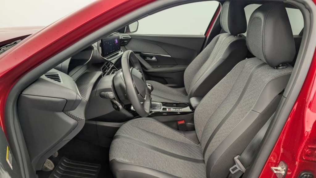 PEUGEOT 2008 PureTech 100 S S BVM6 Allure - ref: 1-313240 - Photo 16