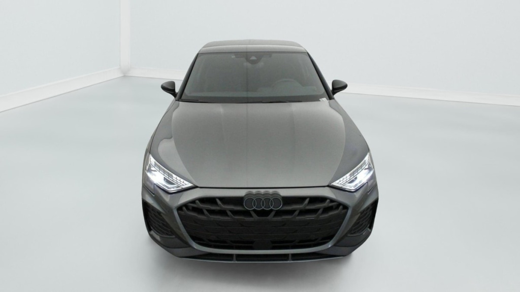 AUDI A3 Sportback 45 TFSI E HYBRIDE RECHARGEABLE 272 S TRONIC 6 S LINE - ref: 1-358895 - Photo 2