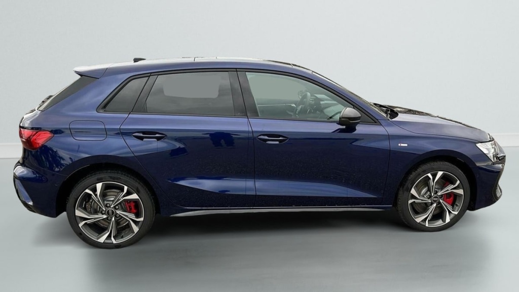 AUDI A3 Sportback 45 TFSI E HYBRIDE RECHARGEABLE 272 S TRONIC 6 S LINE - ref: 1-358905 - Photo 8