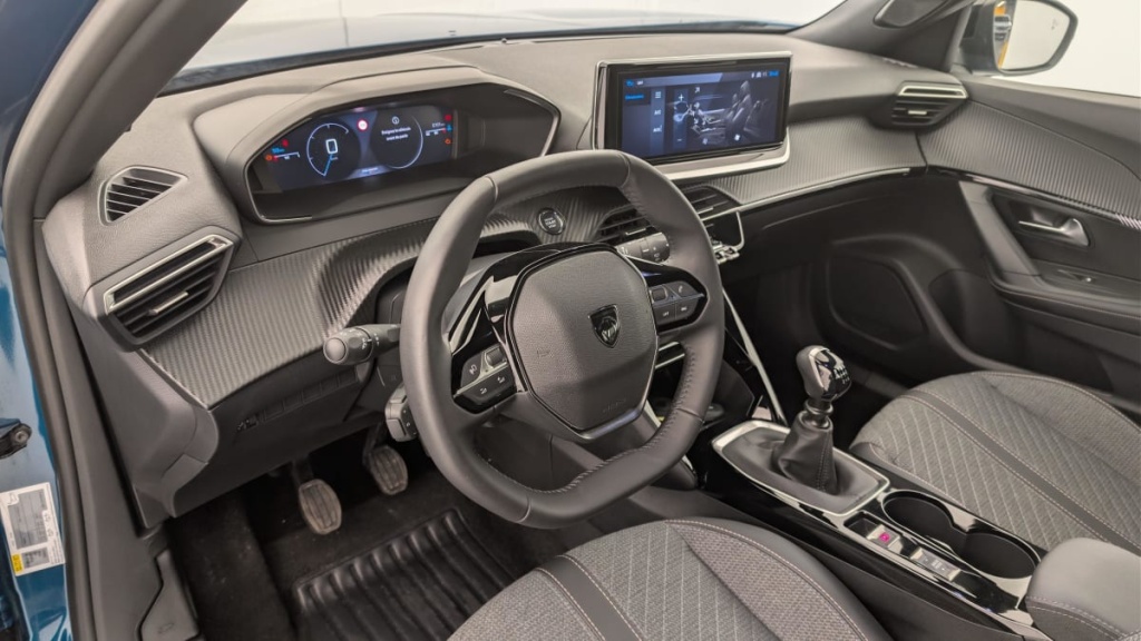 PEUGEOT 2008 100 S S BVM6 Allure - ref: 1-362261 - Photo 15
