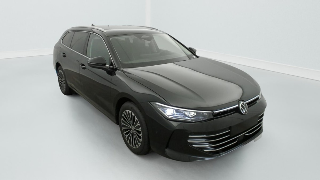VOLKSWAGEN Passat 1.5 eTSI OPF 150 DSG7 Elegance - ref: 1-364164 - Photo 1