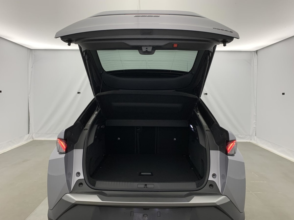 PEUGEOT 3008 Hybrid 145 e-DCS6 GT - ref: 1-365831 - Photo 11
