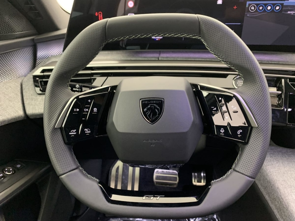 PEUGEOT 3008 Hybrid 145 e-DCS6 GT - ref: 1-366161 - Photo 15