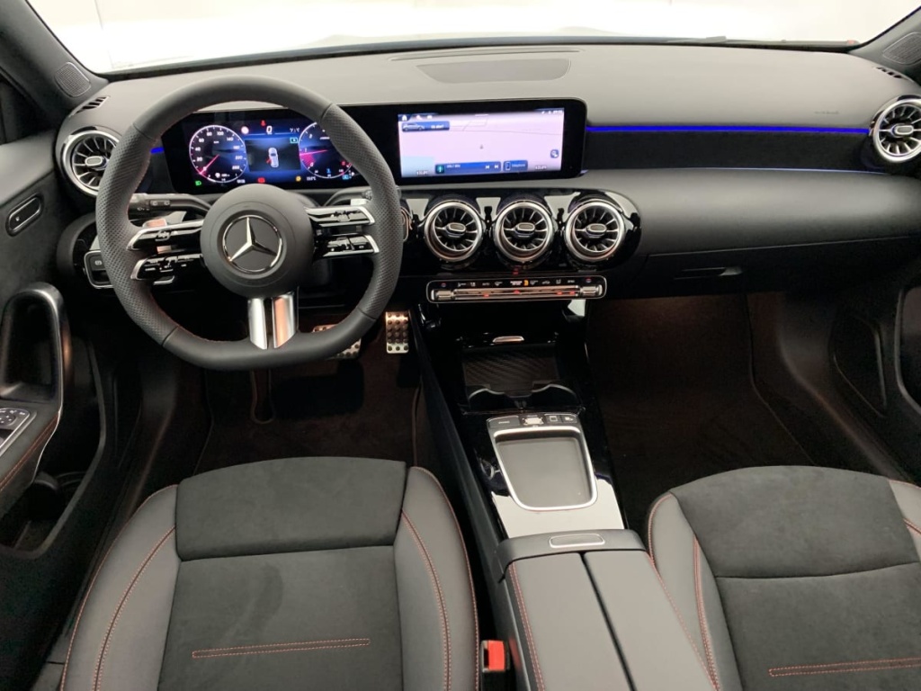 MERCEDES Classe A 200 d 8G-DCT AMG Line - ref: 1-367407 - Photo 13