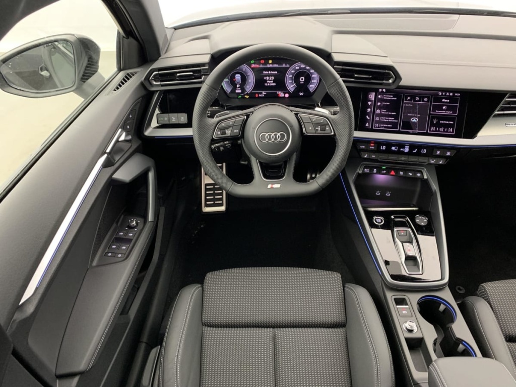 AUDI A3 Sportback 45 TFSI E HYBRIDE RECHARGEABLE 272 S TRONIC 6 S LINE - ref: 1-372749 - Photo 14