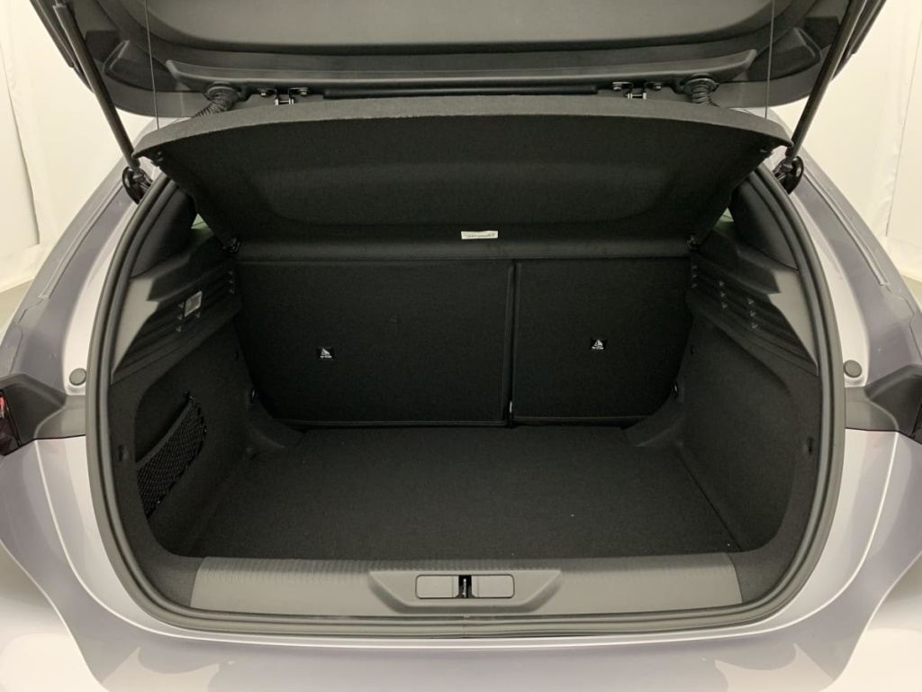 PEUGEOT 308 Hybrid 145 e-DCS6 Allure - ref: 1-374348 - Photo 11