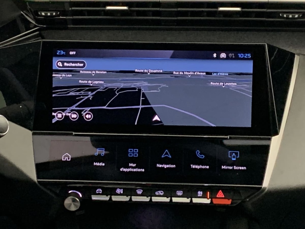 PEUGEOT 308 Hybrid 145 e-DCS6 Allure - ref: 1-374348 - Photo 19