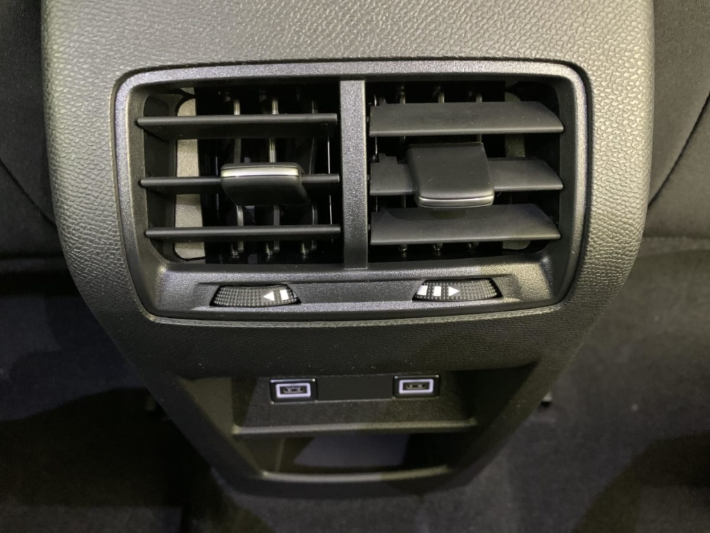 PEUGEOT 308 Hybrid 145 e-DCS6 Allure - ref: 1-374358 - Photo 16