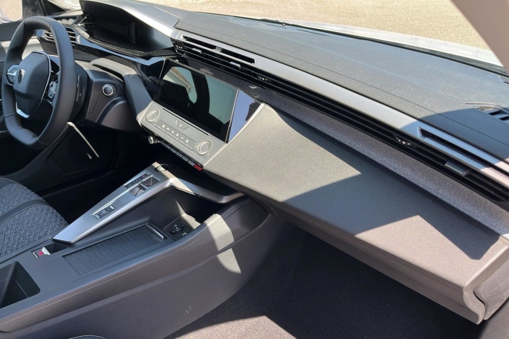 PEUGEOT 308 BLUEHDI 130CH S S EAT8 ALLURE - ref: 1-375431 - Photo 12