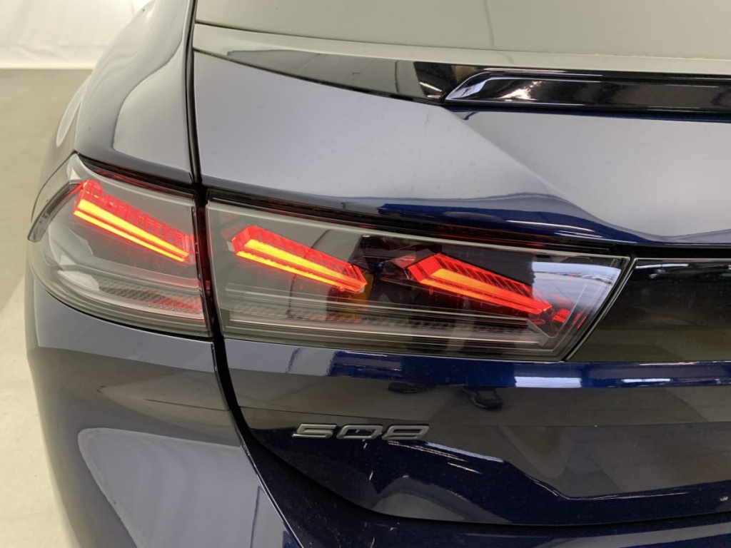 PEUGEOT 508 SW Hybrid 180 e-EAT8 Allure - ref: 1-375478 - Photo 12