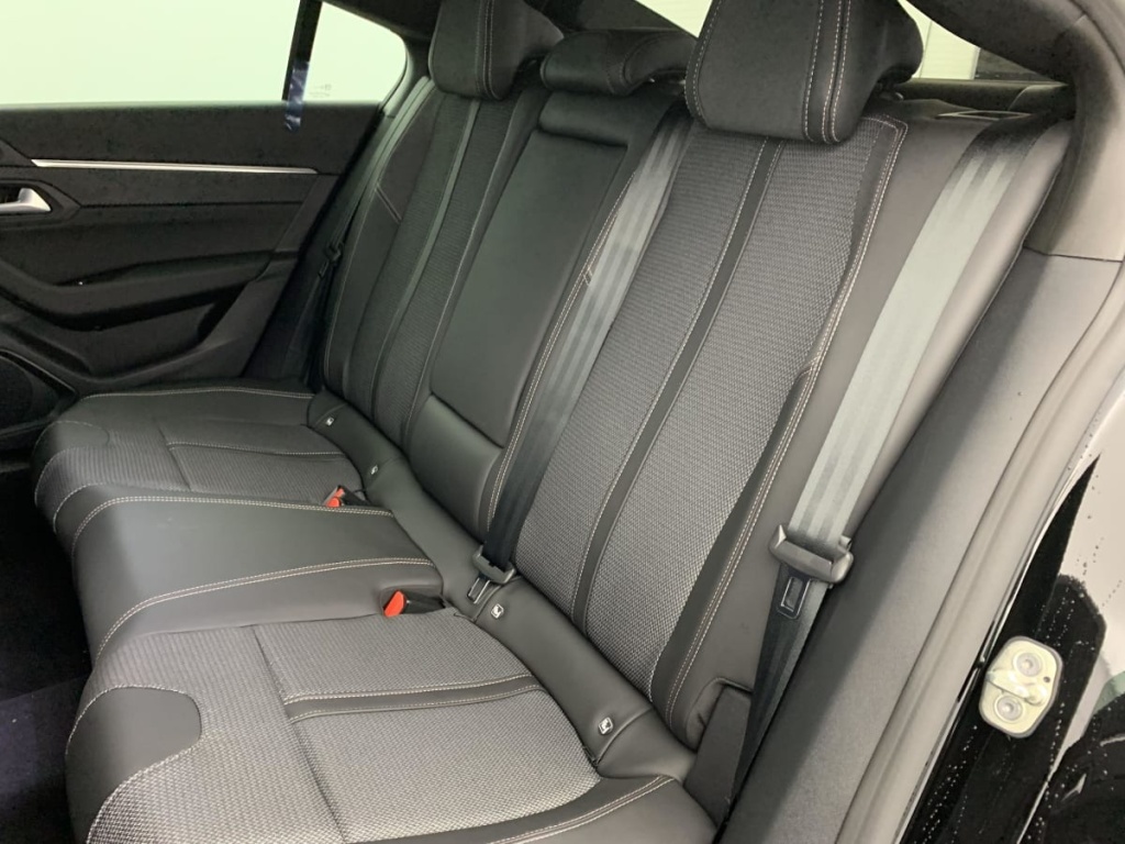 PEUGEOT 508 Hybrid 180 e-EAT8 Allure - ref: 1-375506 - Photo 19