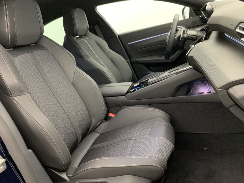 PEUGEOT 508 Hybrid 180 e-EAT8 Allure - ref: 1-375539 - Photo 9