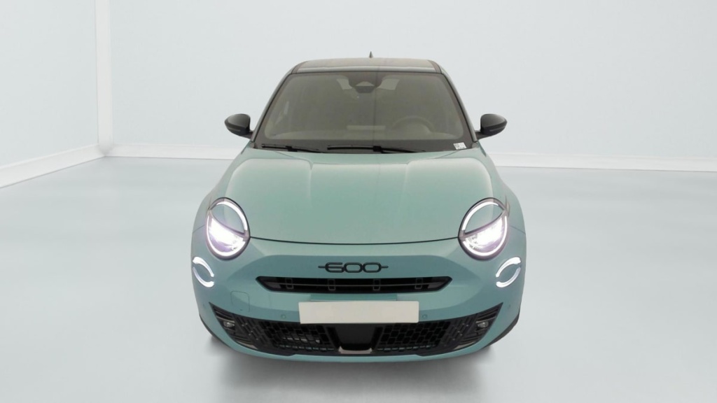 FIAT 600 T-Gen 3 1.2 Hybrid 145ch eDCT6 Sport - ref: 1-376215 - Photo 2