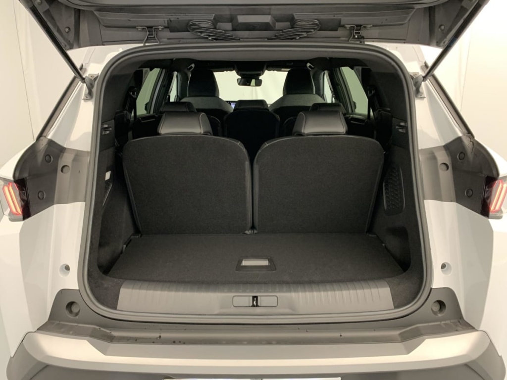 PEUGEOT 5008 Hybrid 145 e-DCS6 Allure - ref: 1-377546 - Photo 11