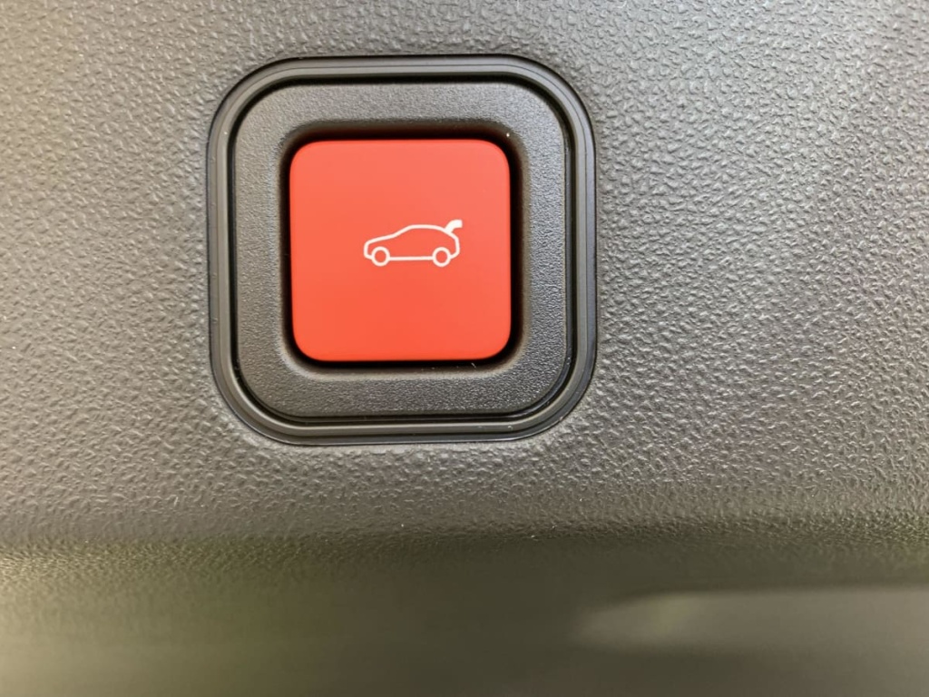 FIAT 600 T-Gen 3 1.2 Hybrid 145ch eDCT6 Sport - ref: 1-378369 - Photo 18