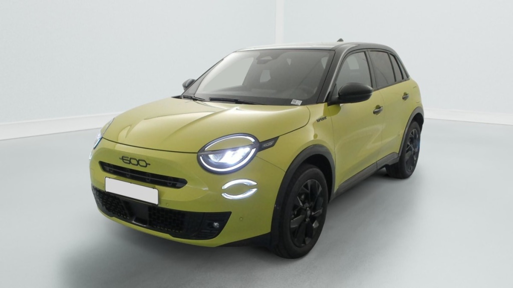 FIAT 600 T-Gen 3 1.2 Hybrid 145ch eDCT6 Sport - ref: 1-378369 - Photo 3