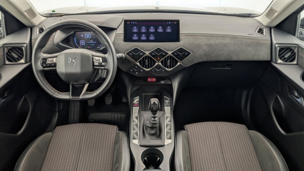 DS DS3 PureTech 100 BVM6 Performance Line - ref: 1-378583 - Photo 13