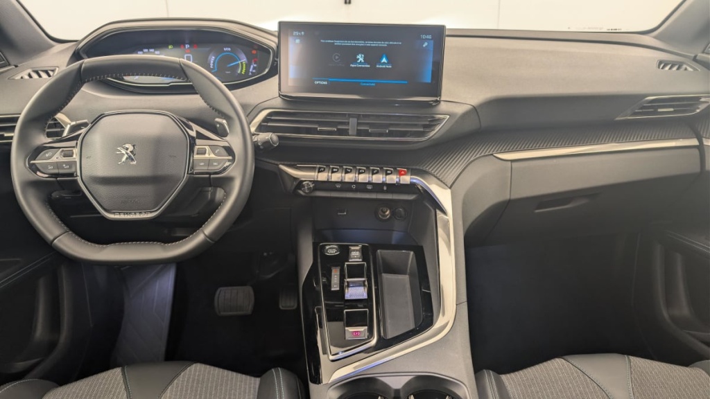 PEUGEOT 5008 Hybrid 136 e-DCS6 Allure Pack - ref: 1-379250 - Photo 13