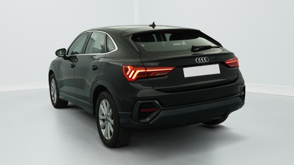 AUDI Q3 Sportback 35 TFSI 150 ch S tronic 7 Design - ref: 1-381141 - Photo 5
