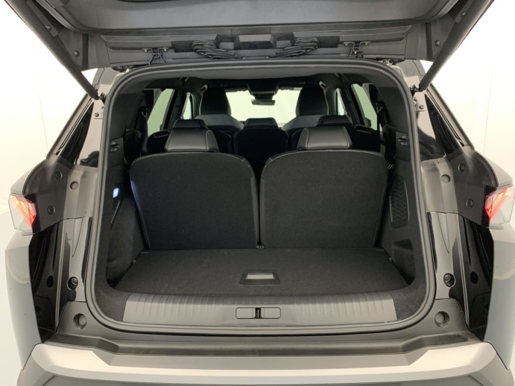 PEUGEOT 5008 HYBRID 145CH E-DCS6 GT - ref: 1-381868 - Photo 11