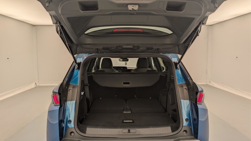PEUGEOT 5008 HYBRID 145 CH E-DCS6 ALLURE - ref: 1-382177 - Photo 12