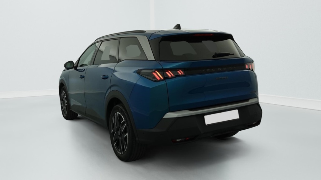 PEUGEOT 5008 HYBRID 145 CH E-DCS6 ALLURE - ref: 1-382177 - Photo 5
