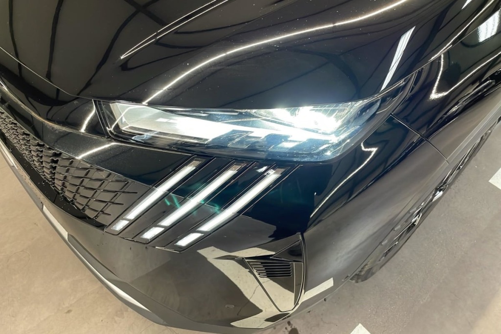 PEUGEOT 5008 HYBRID 145 CH E-DCS6 ALLURE - ref: 1-382178 - Photo 17
