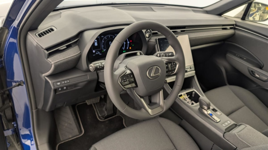 LEXUS LBX 2WD Business - ref: 1-383241 - Photo 16
