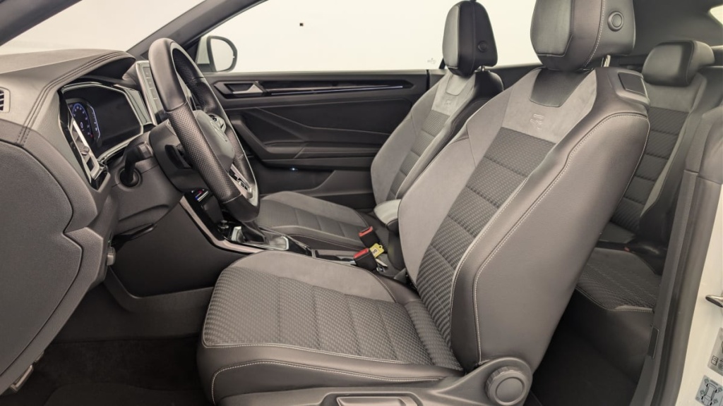 VOLKSWAGEN T-Roc Cabriolet 1.5 TSI EVO 150 START STOP DSG7 R-LINE - ref: 1-383599 - Photo 15