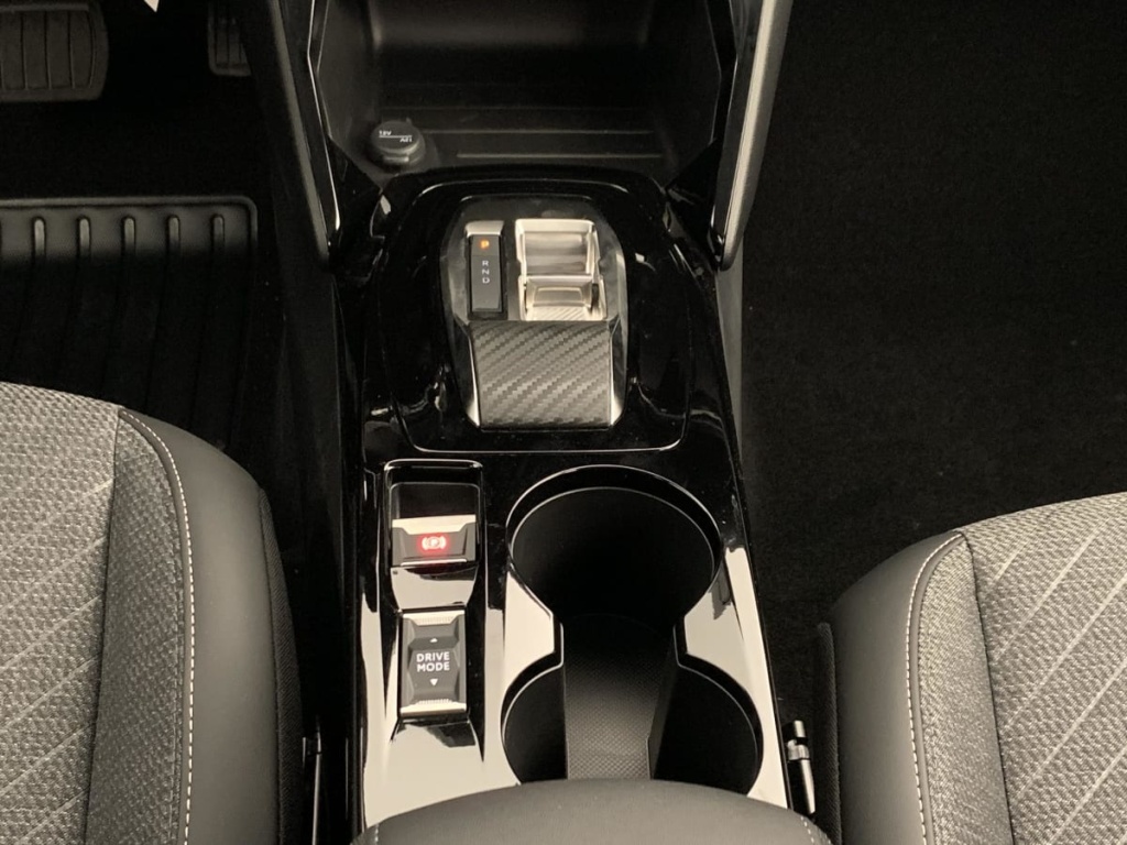 PEUGEOT 208 Hybrid 110 ch e-DCS6 Allure - ref: 1-383992 - Photo 16
