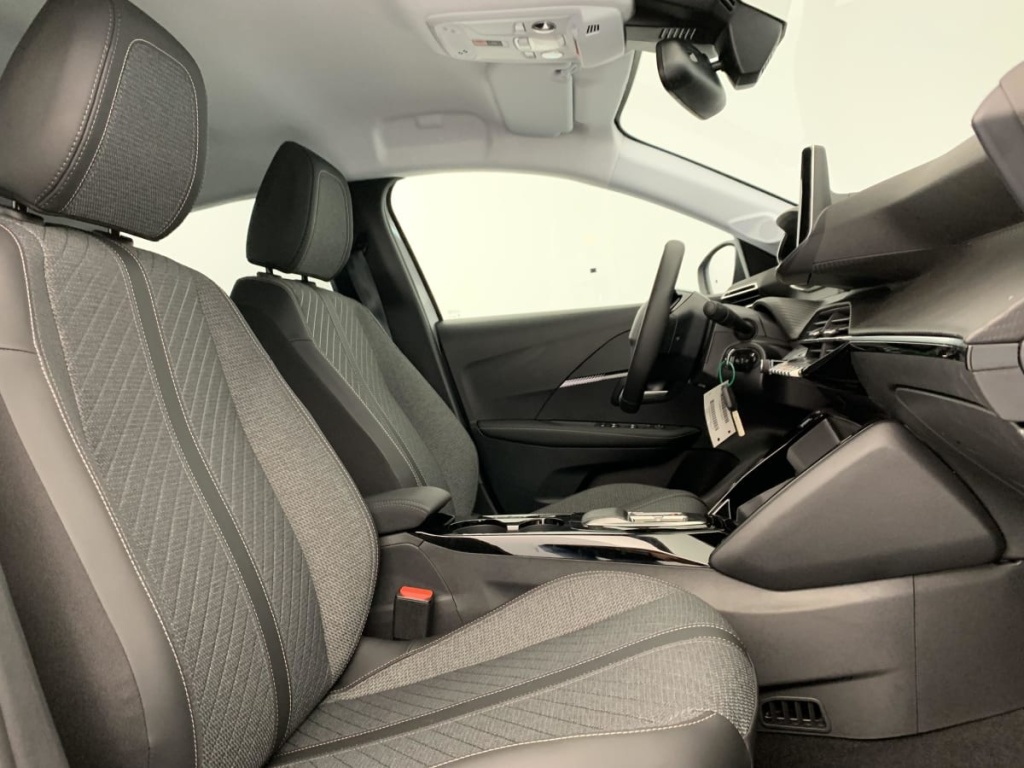 PEUGEOT 208 Hybrid 110 ch e-DCS6 Allure - ref: 1-383992 - Photo 9